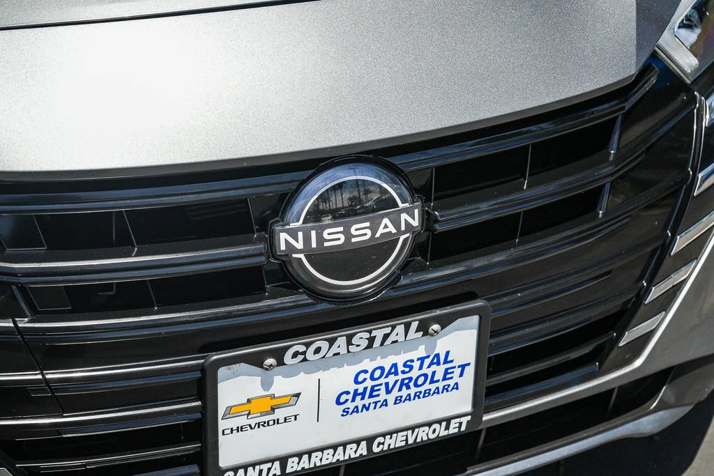 Used 2025 Nissan Versa S w/ S Plus Package FWD image 9