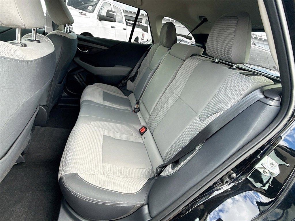 Used 2024 Subaru Outback Premium image 23