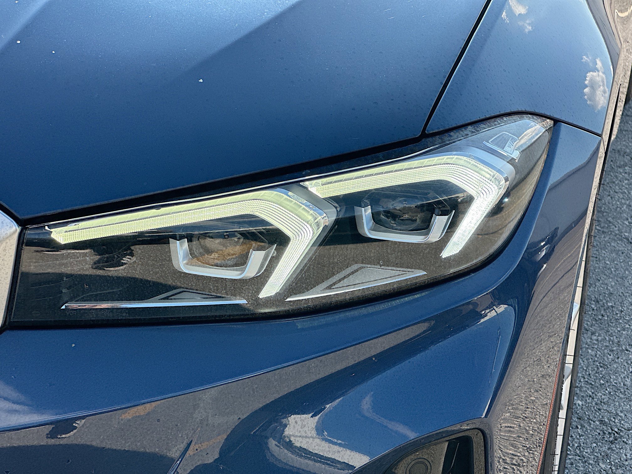 Used 2023 BMW 330i Sedan w/ Driving Assistance Package image 37