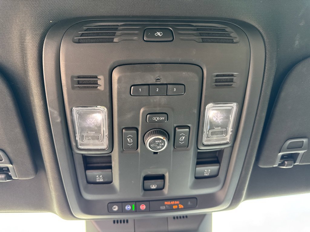 Used 2024 Cadillac Escalade Sport w/ LPO, ONYX Package AWD/4WD image 25