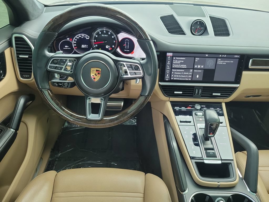 Used 2019 Porsche Cayenne Turbo AWD/4WD image 19