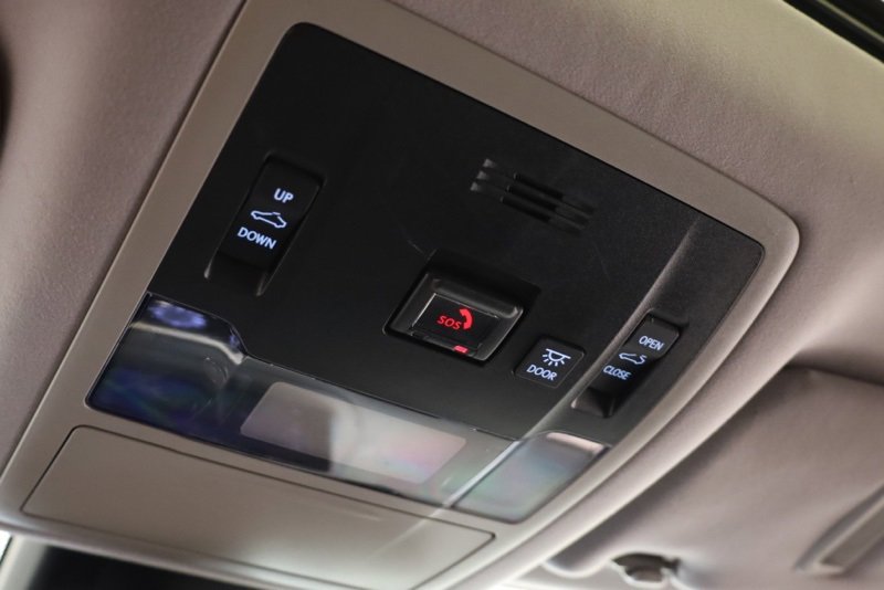 Used 2020 Lexus RX 350L Luxury image 33