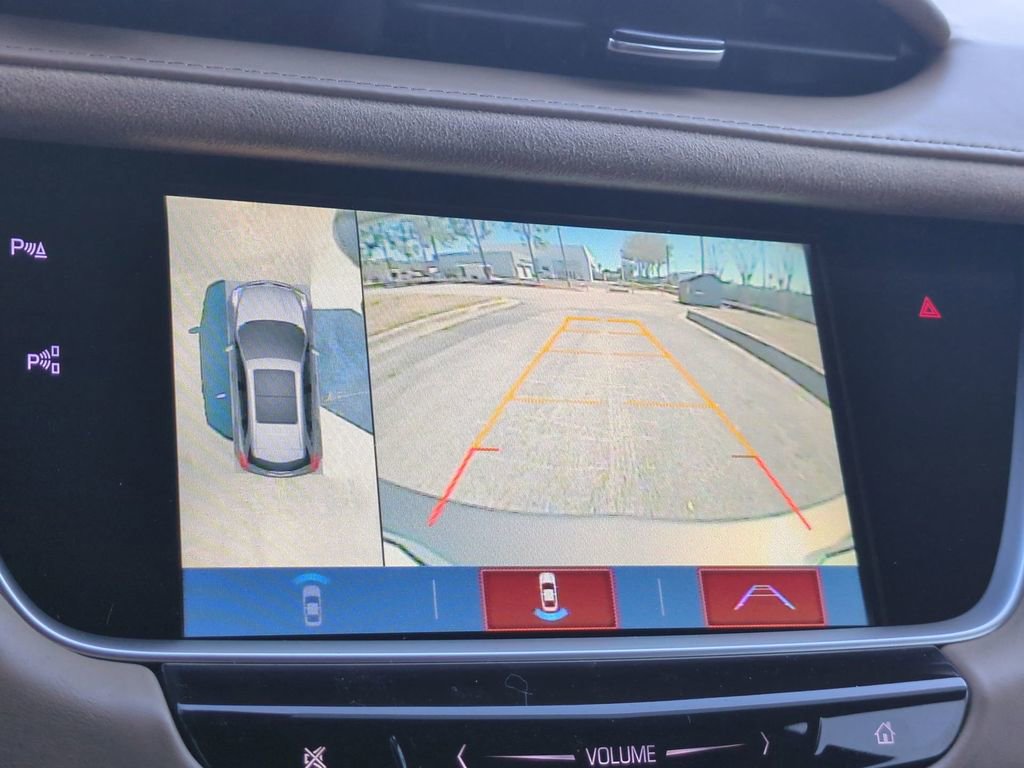 Used 2019 Cadillac XT5 Platinum AWD/4WD image 20