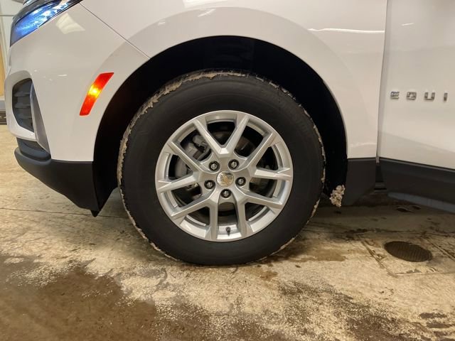 Used 2024 Chevrolet Equinox LT image 30