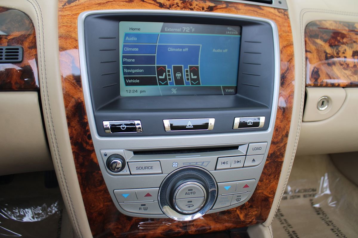 Used 2011 Jaguar XKR R image 14