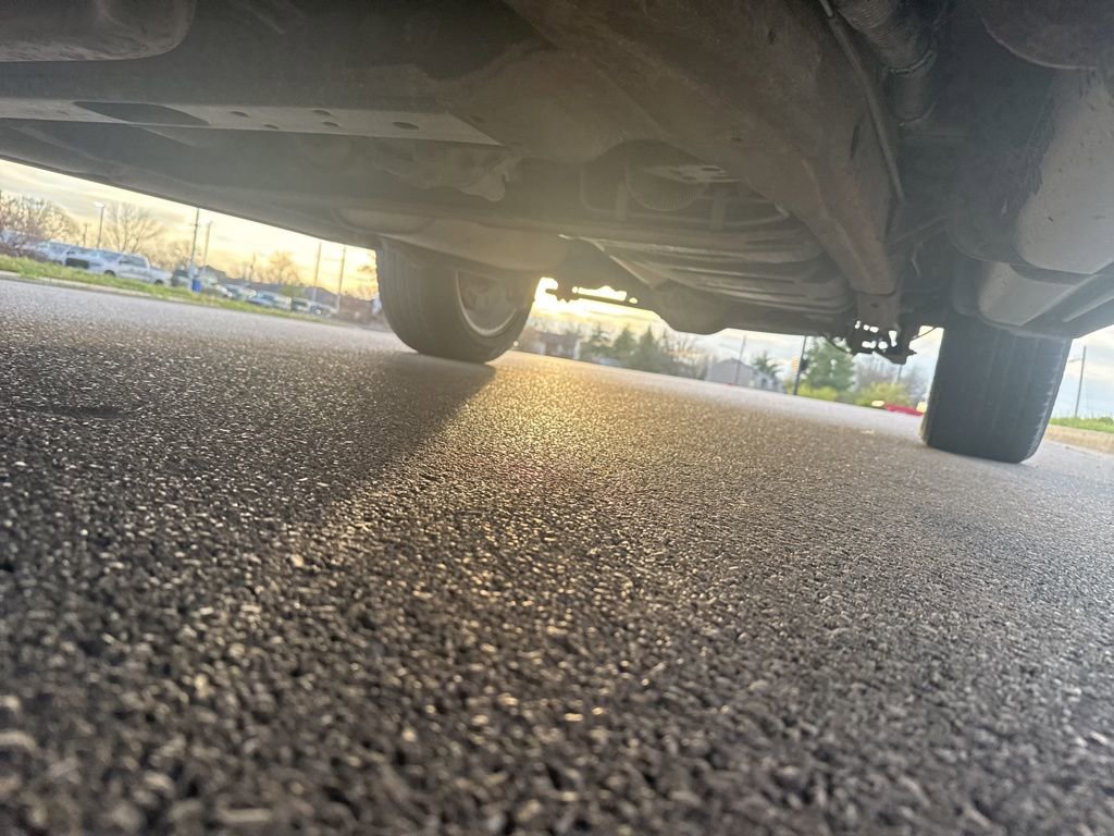 Used 2015 GMC Yukon SLE w/ Convenience Package image 17