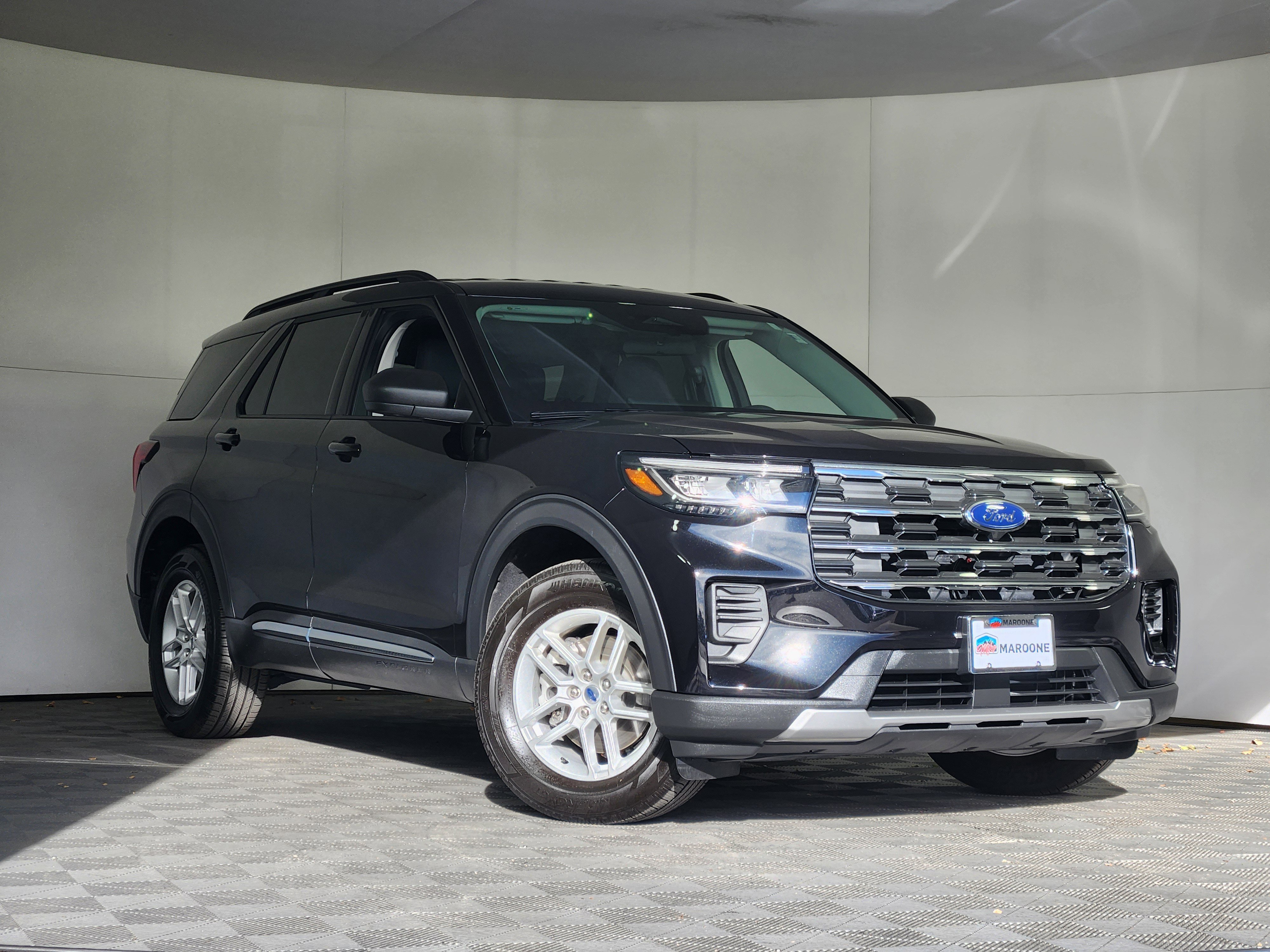 Used 2025 Ford Explorer Active