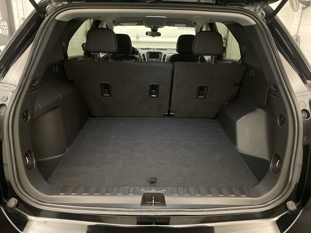 Used 2022 Chevrolet Equinox LT FWD image 18