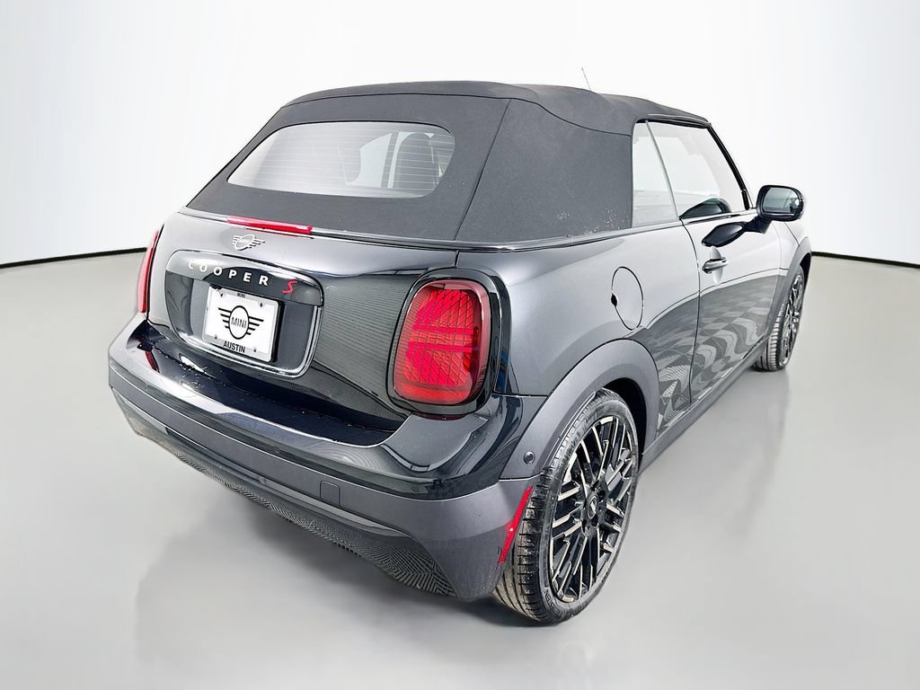 Certified 2025 MINI Cooper S FWD image 5