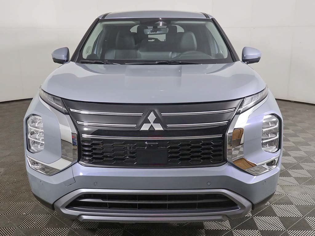 New 2026 Mitsubishi Outlander SE FWD image 13