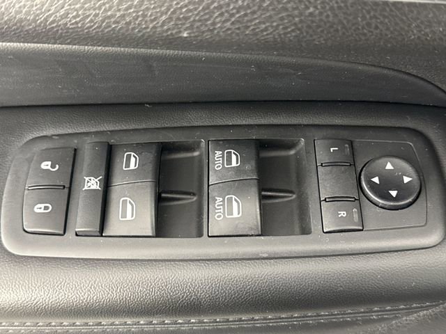 Used 2020 Jeep Grand Cherokee Limited w/ Trailer Tow Group IV image 19