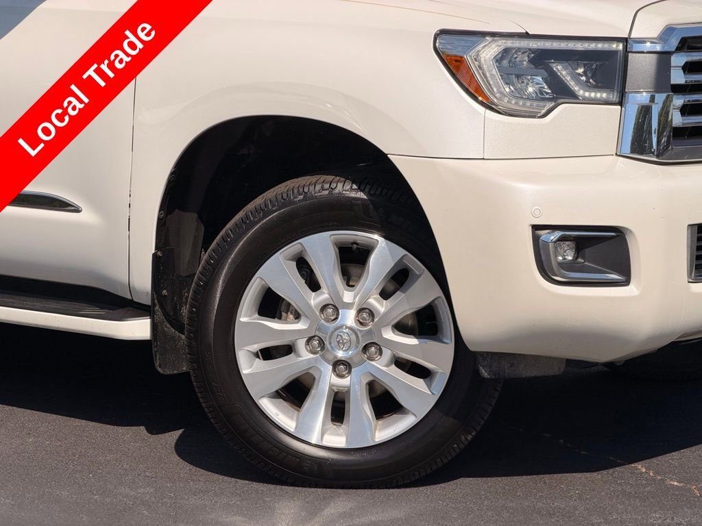 Used 2021 Toyota Sequoia Platinum AWD/4WD image 5