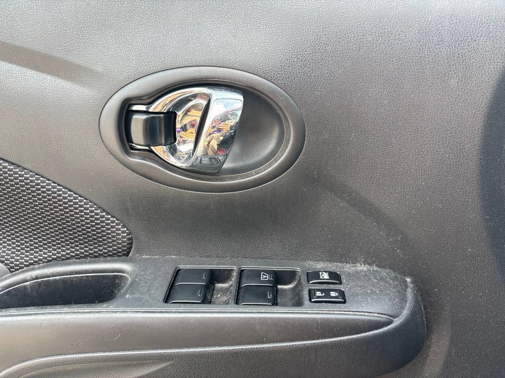 Used 2017 Nissan Versa SV w/ Fog Lights Package FWD image 14