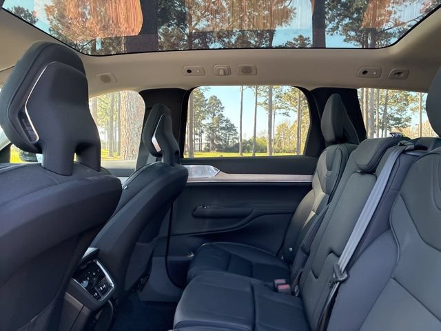 New 2025 Volvo EX90 Ultra AWD/4WD image 22