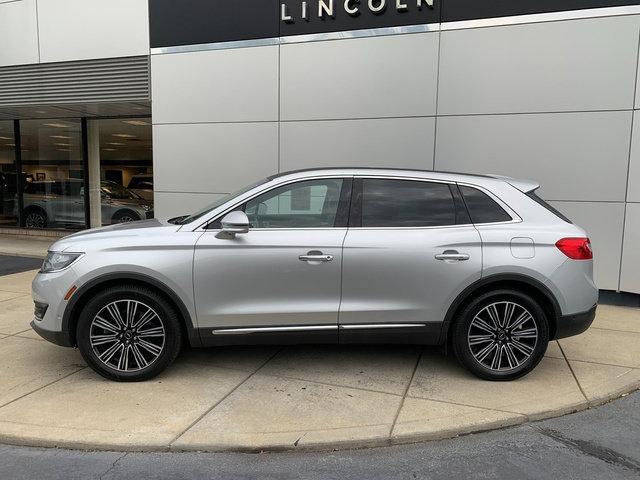 Used 2018 Lincoln MKX Black Label w/ Driver Assistance Package AWD/4WD image 2