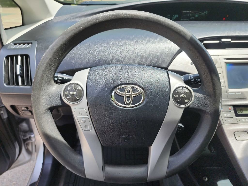 Used 2012 Toyota Prius Three w/ Solar Roof Pkg FWD image 17