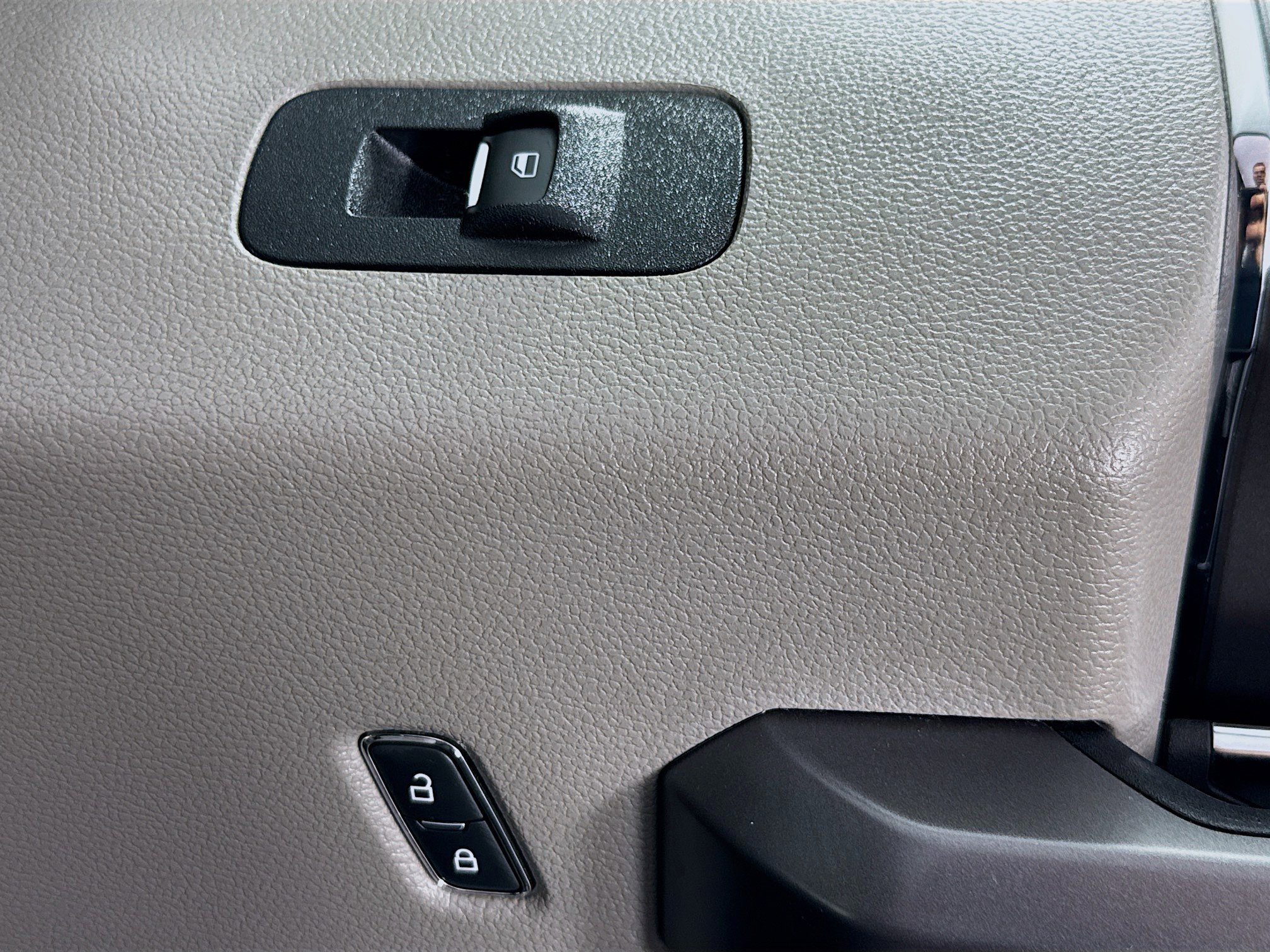 Used 2020 Ford F150 XLT w/ XTR Package image 28