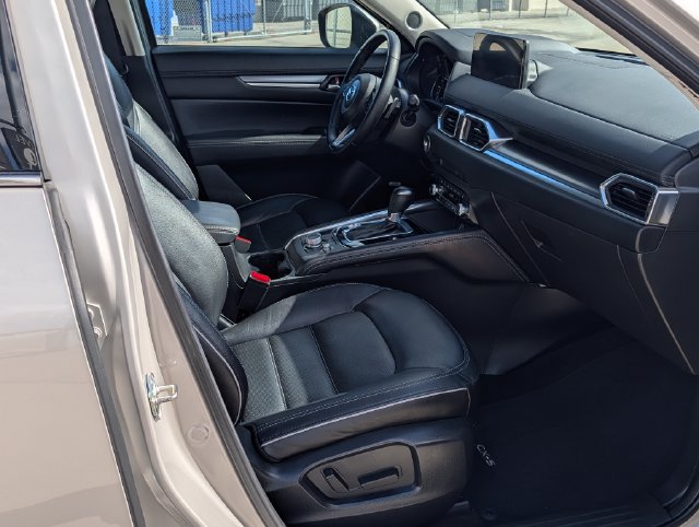 Used 2025 MAZDA CX-5 AWD 2.5 S w/ Premium Plus Pkg image 9