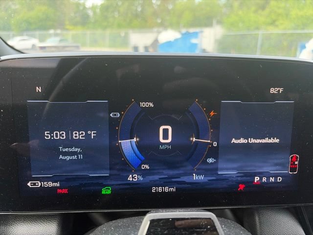 Certified 2024 Chevrolet Equinox EV RS FWD image 10