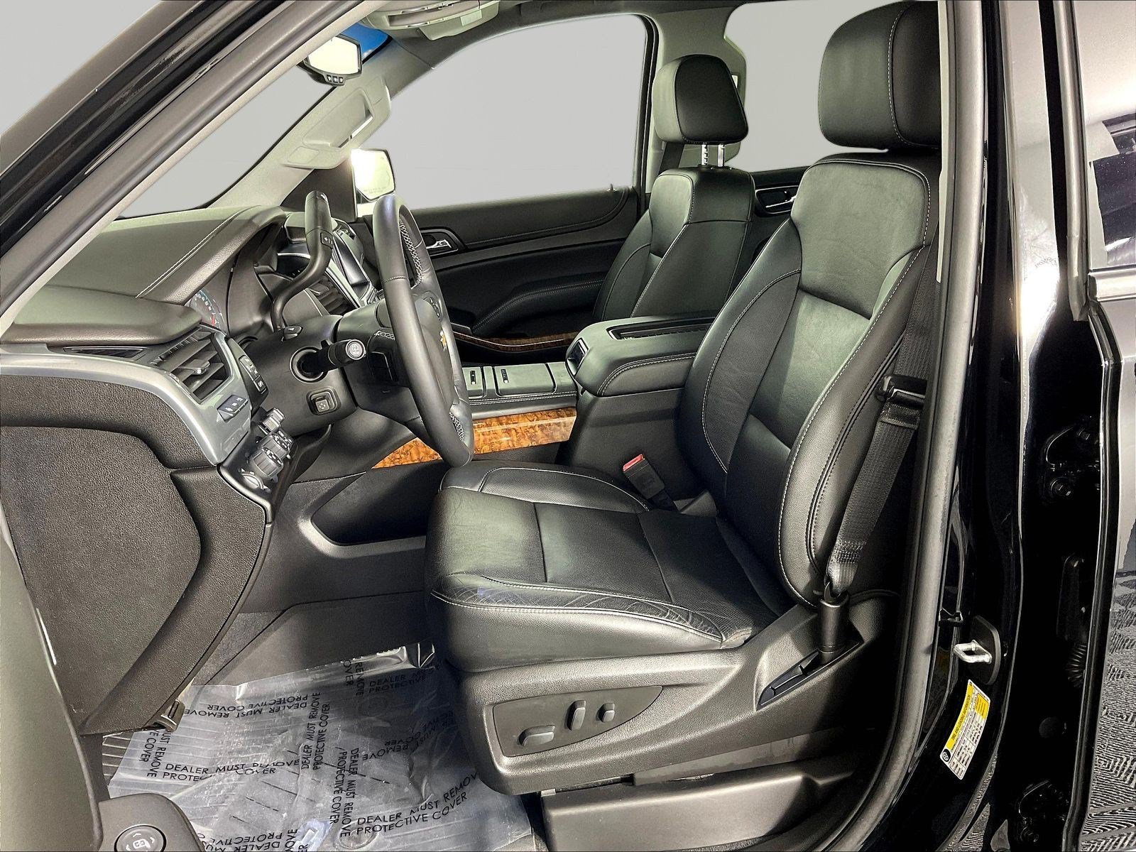 Used 2019 Chevrolet Tahoe Premier AWD/4WD image 21