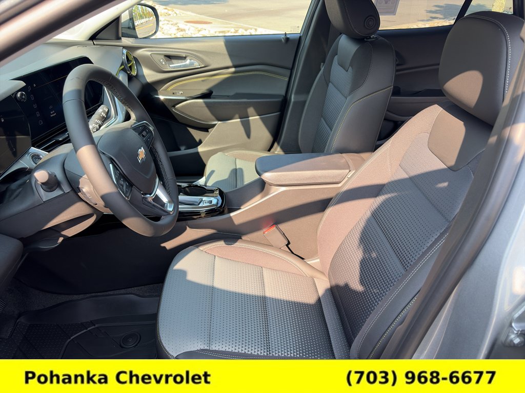 New 2026 Chevrolet Trax LT w/ Driver Confidence Package FWD image 22