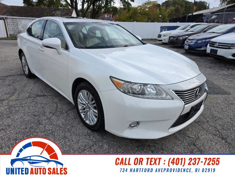 Used 2014 Lexus ES 350 w/ Luxury Package FWD image 7