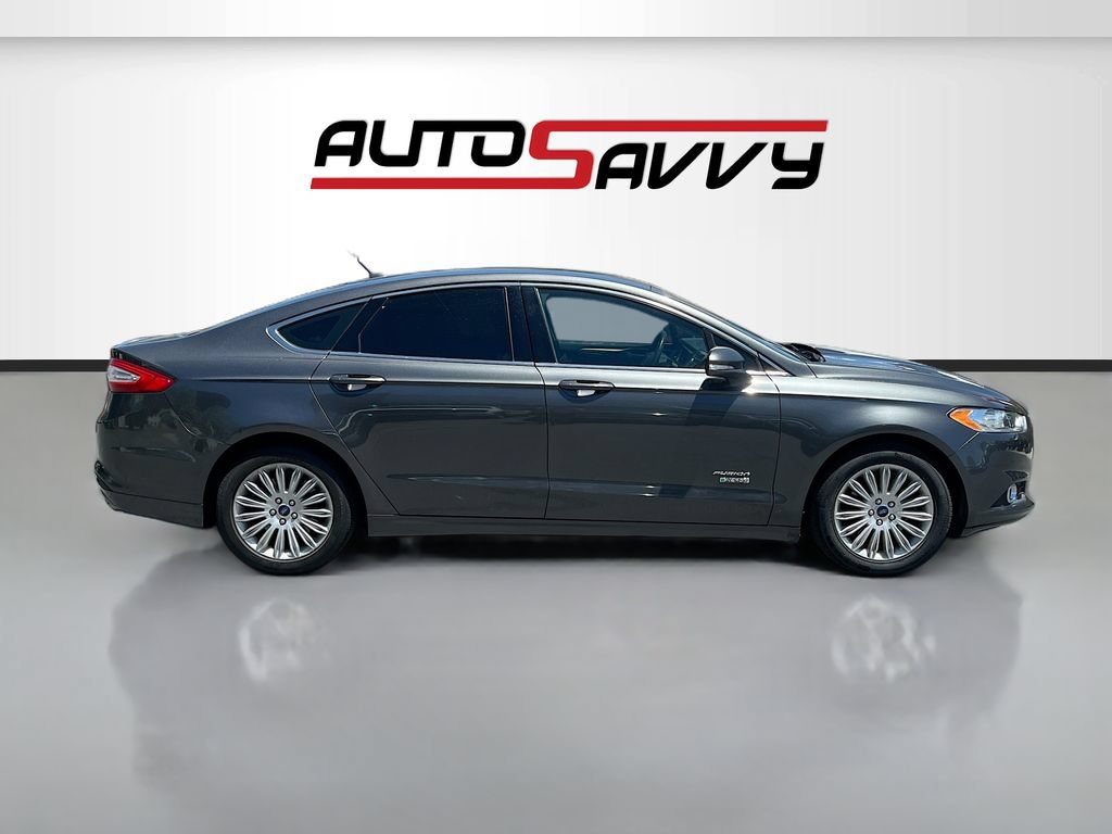Used 2016 Ford Fusion Energi SE FWD image 8