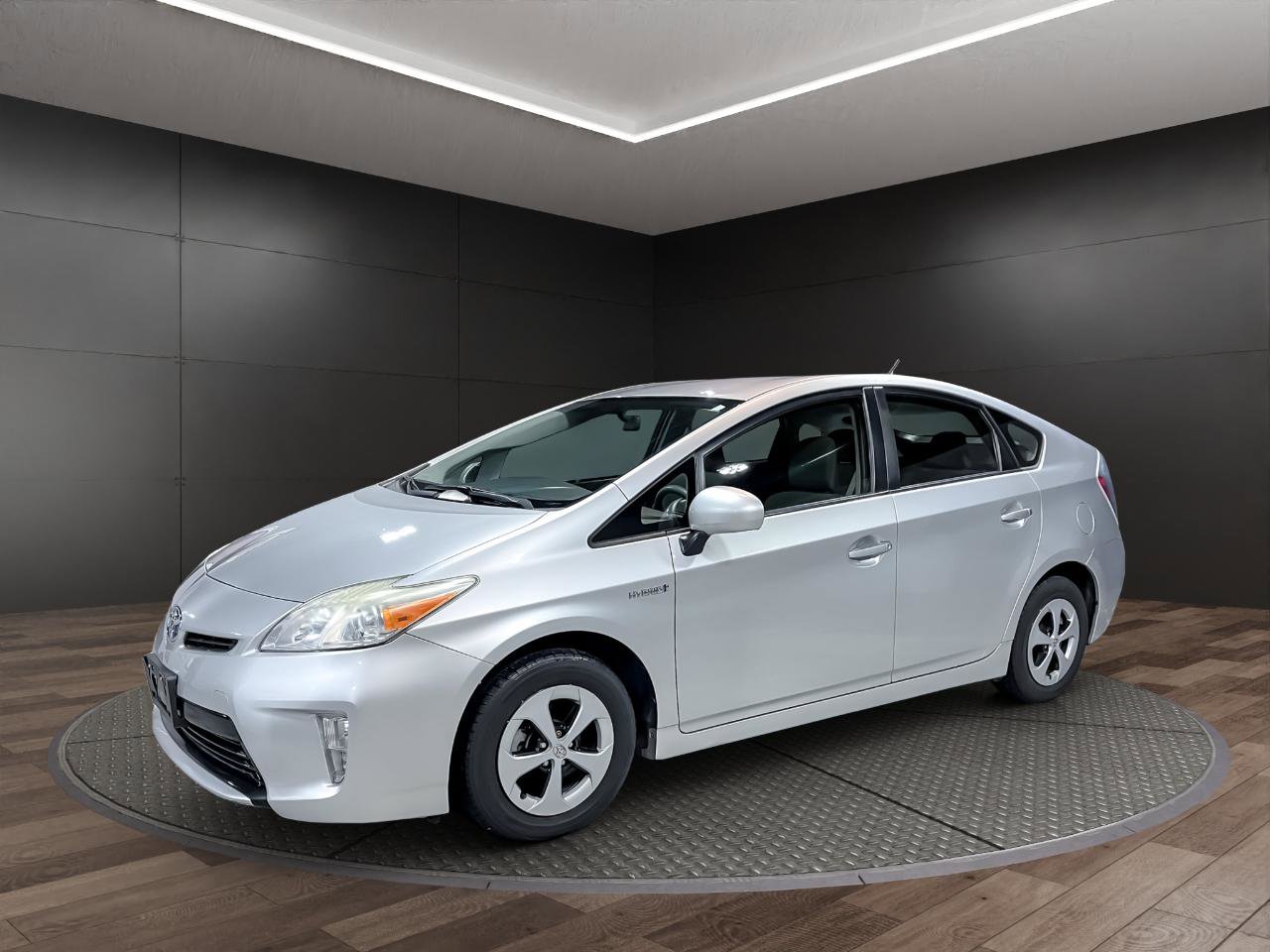 Used 2013 Toyota Prius Two image 4