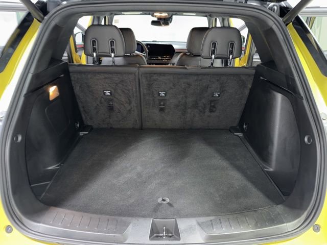 Used 2024 Chevrolet TrailBlazer RS w/ Convenience Package FWD image 28