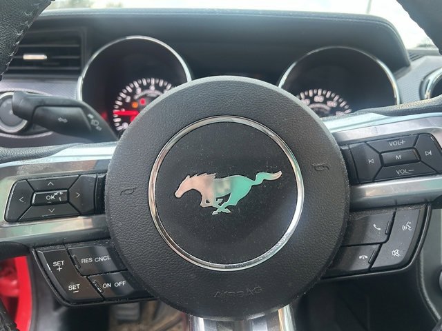 Used 2016 Ford Mustang Coupe image 10