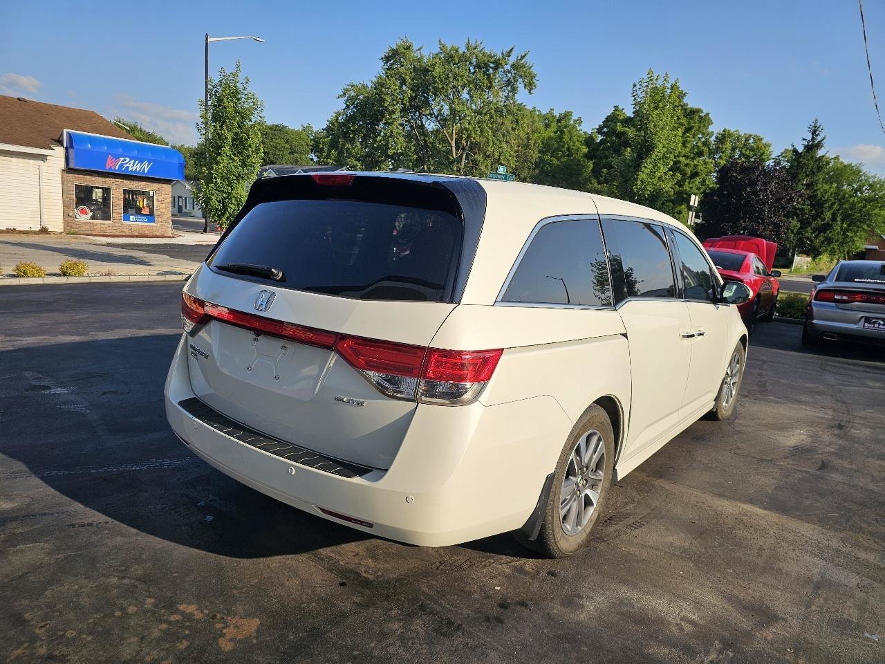 Used 2015 Honda Odyssey Touring image 11