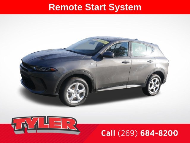 Used 2024 Dodge Hornet GT w/ Cold Weather Group AWD/4WD image 3
