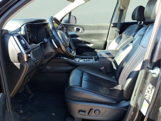 Used 2021 Kia Sorento S FWD image 19