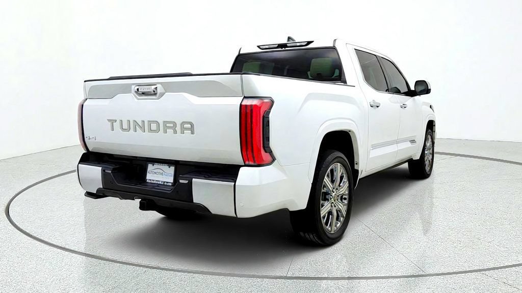 Used 2024 Toyota Tundra Capstone AWD/4WD image 5
