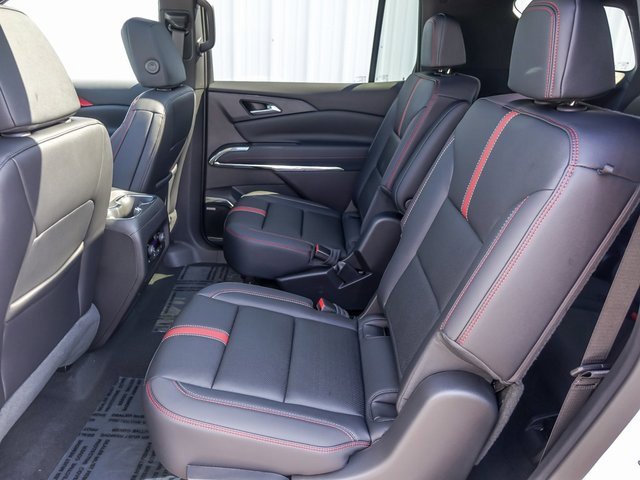 New 2026 Chevrolet Traverse RS w/ LPO, Floor Liner Package image 19