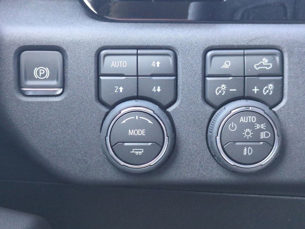 New 2026 Chevrolet Silverado 2500 LTZ w/ LTZ Premium Package image 18