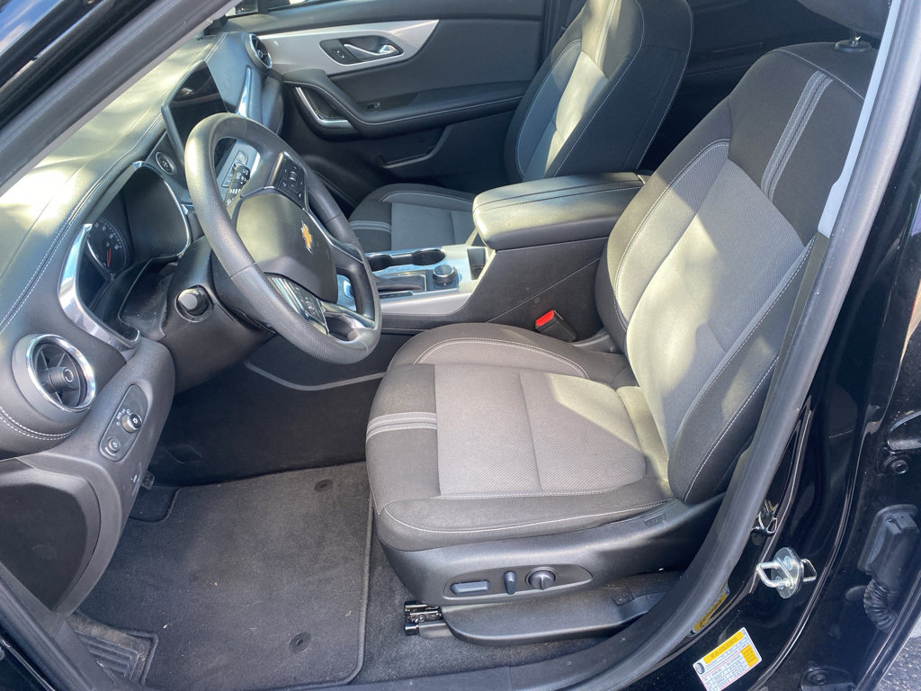 Used 2023 Chevrolet Blazer LT image 5