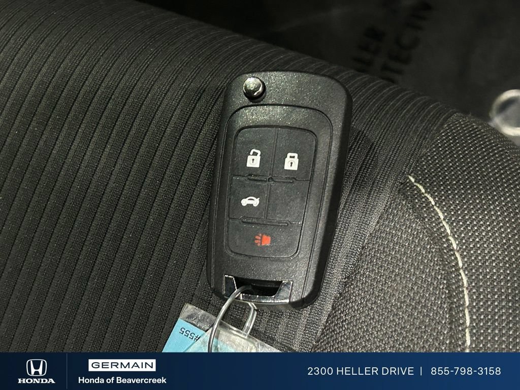 Used 2011 Chevrolet Camaro SS RWD image 25