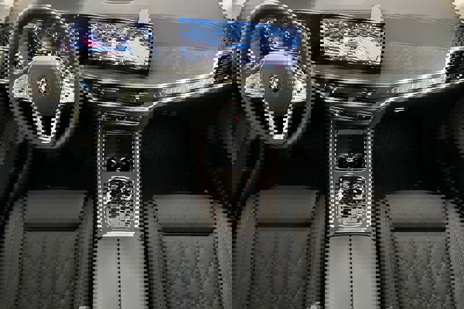 Used 2026 BMW X7 xDrive40i image 3