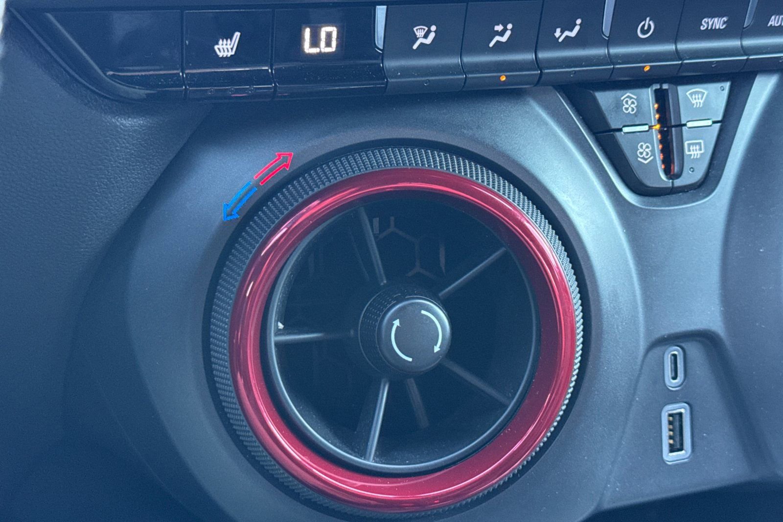 Used 2021 Chevrolet Blazer RS w/ Driver Confidence II Package image 30