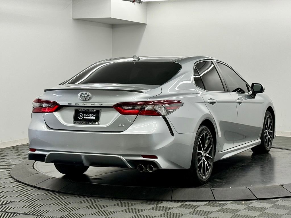 Certified 2022 Toyota Camry SE image 8