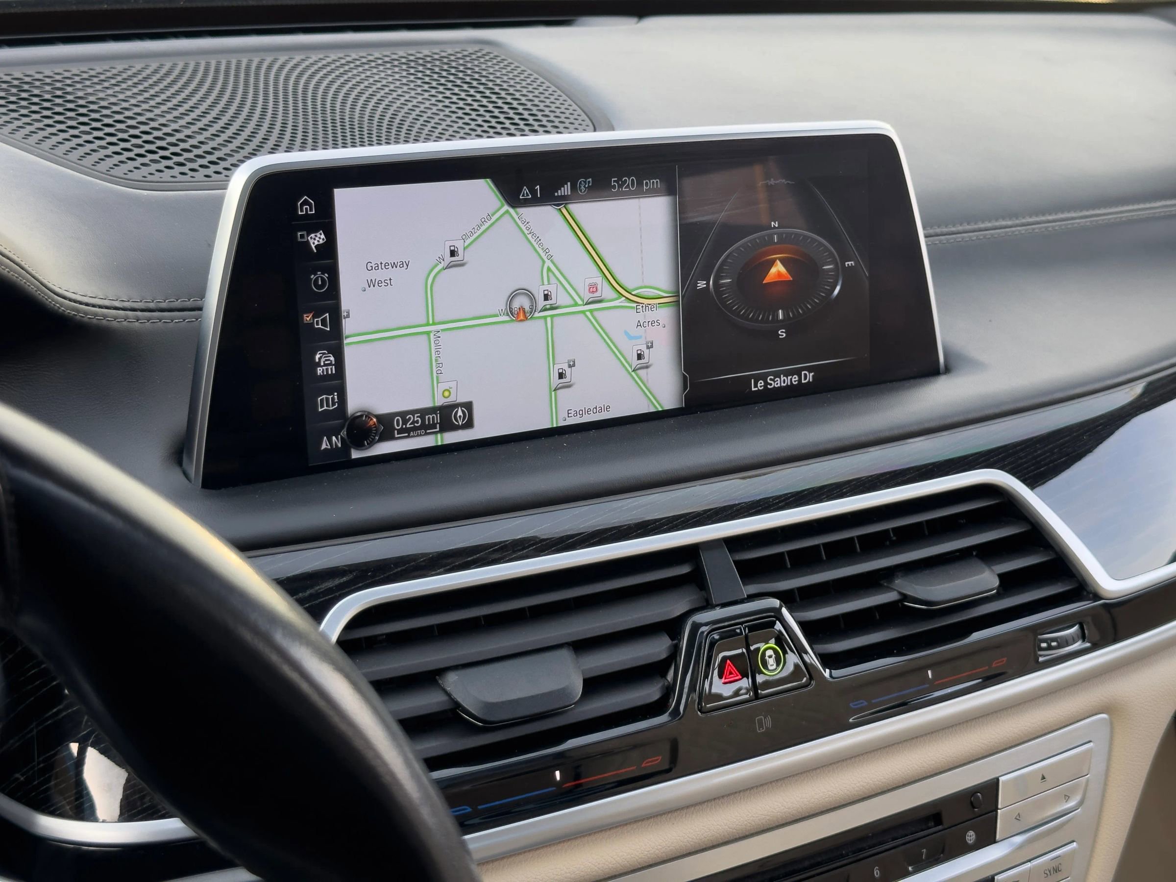 Used 2016 BMW 750Li xDrive image 29