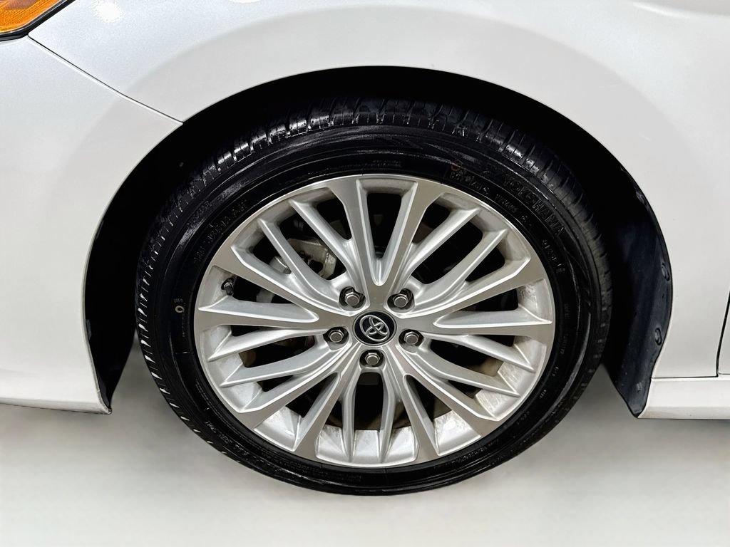 Used 2019 Toyota Camry XLE w/ Driver Assist Package FWD image 40