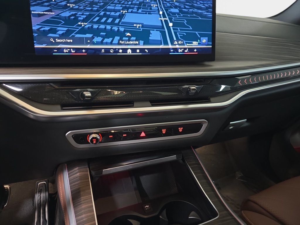 Certified 2024 BMW X5 sDrive40i w/ Executive Package RWD image 20