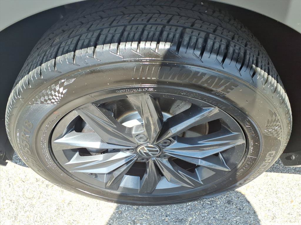 Used 2024 Volkswagen Tiguan Wolfsburg Edition AWD/4WD image 12