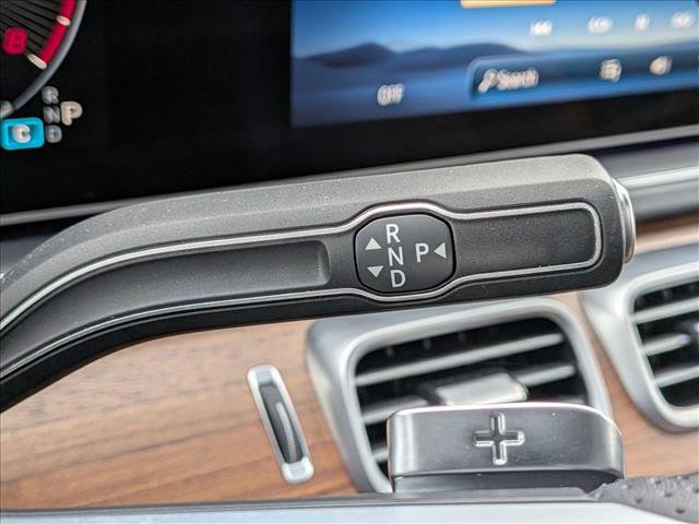 Used 2025 Mercedes-Benz GLS 450 4MATIC image 12