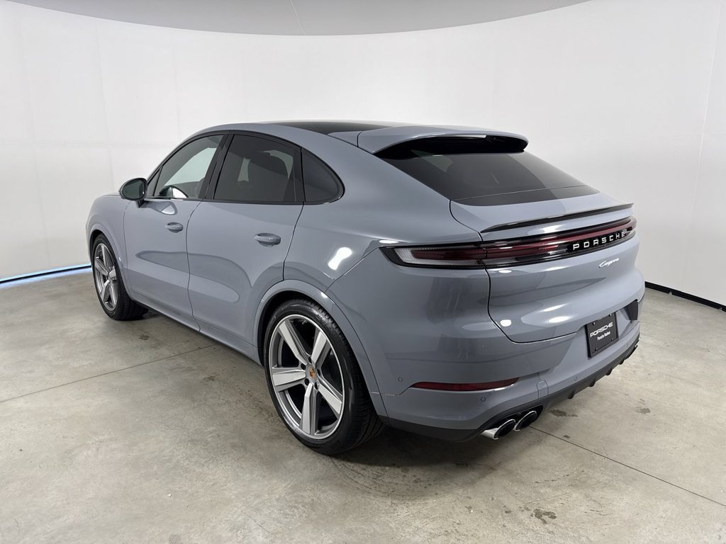 New 2026 Porsche Cayenne Coupe AWD/4WD image 3