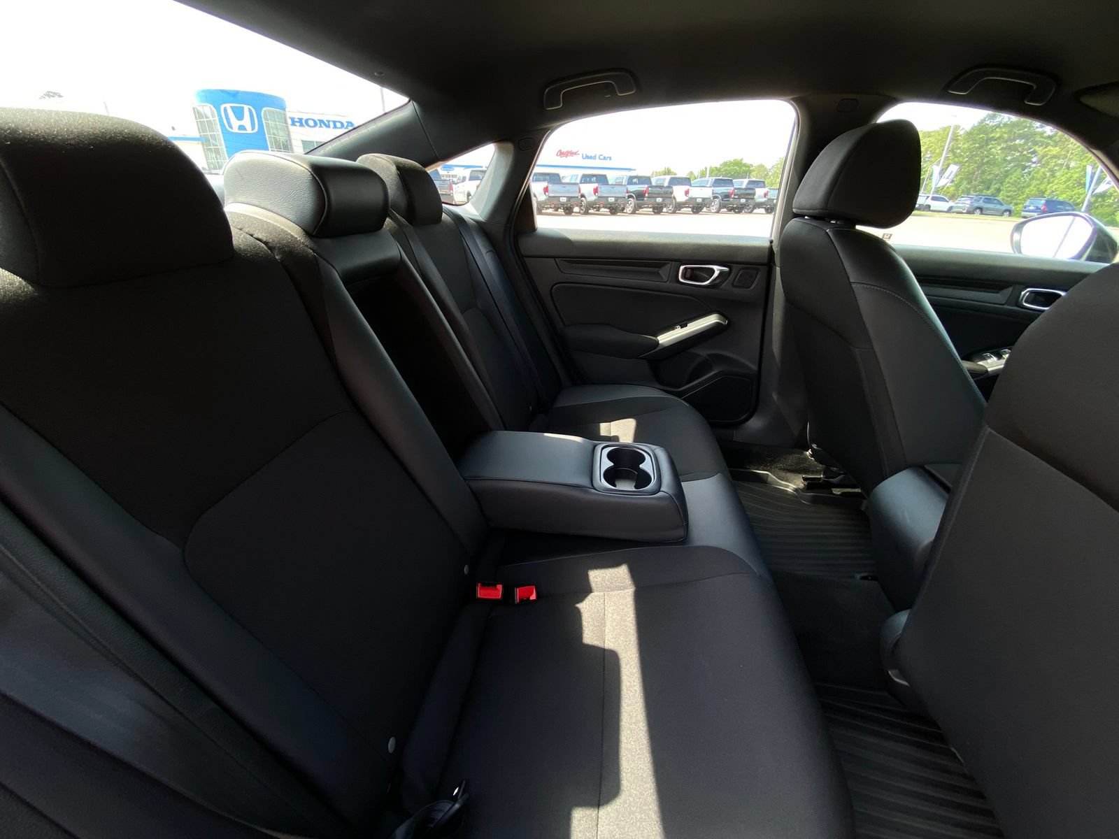 Used 2025 Honda Civic Sport image 29