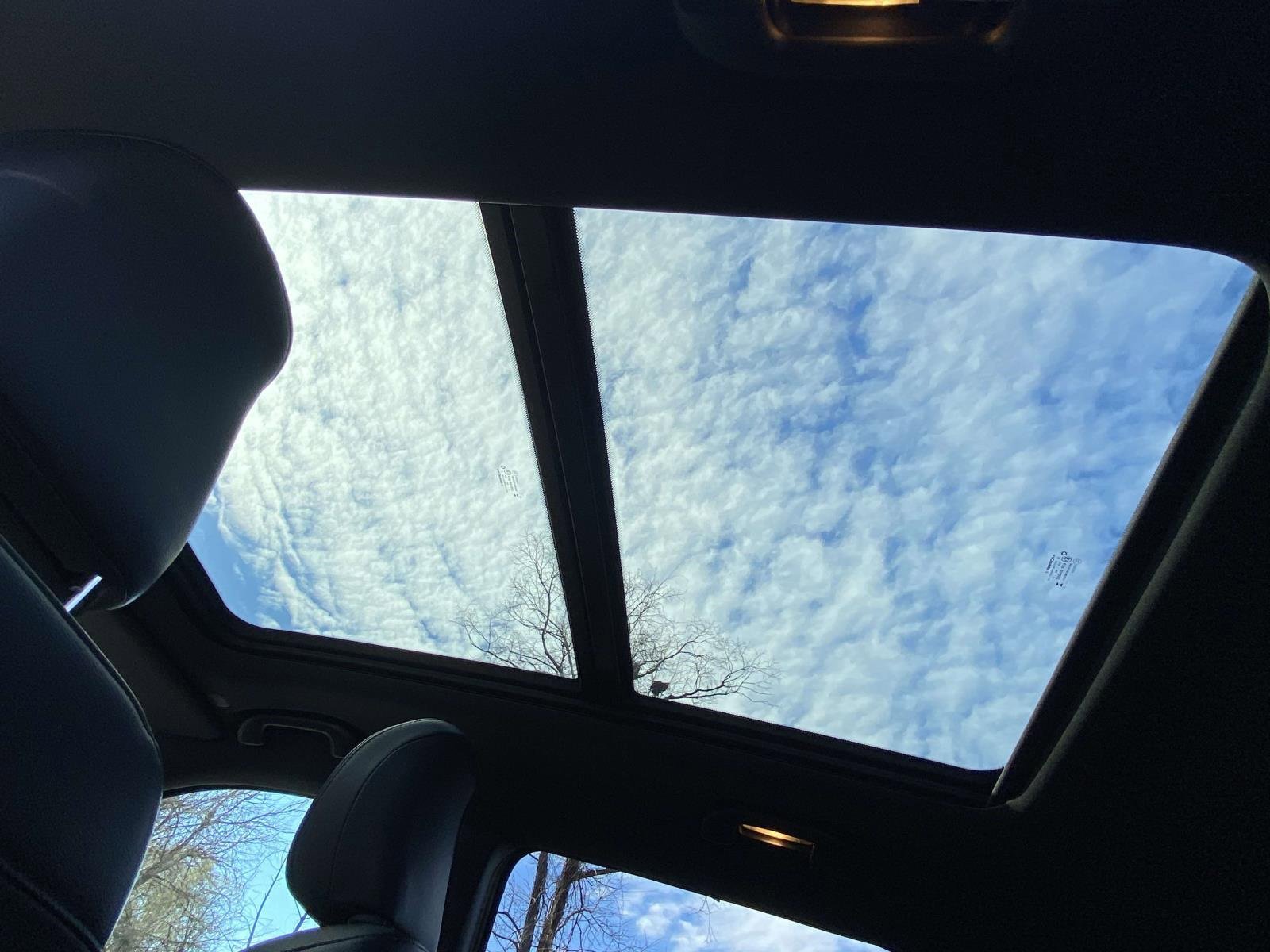 Used 2023 Jeep Compass Latitude w/ Sun and Sound Group image 20