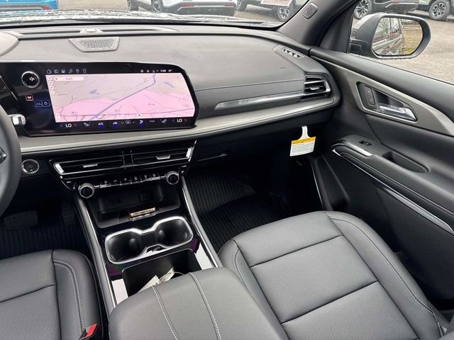 New 2026 Chevrolet Traverse LT w/ Enhanced Driving Package FWD image 20